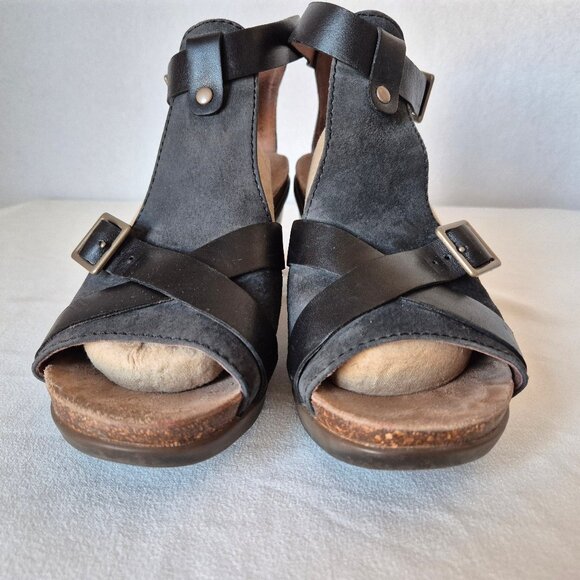 Dansko Dominique T-strap 3" Block Heel Sandals Cork Midsole Black Leather - Picture 5 of 9